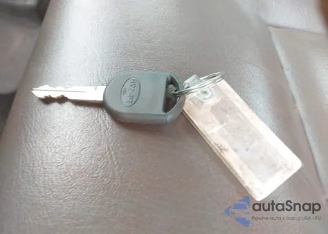 2010 Ford F-150 Stx/Xl/Xlt из США, поврежденный, VIN 1FTMF1EW9AKE41621